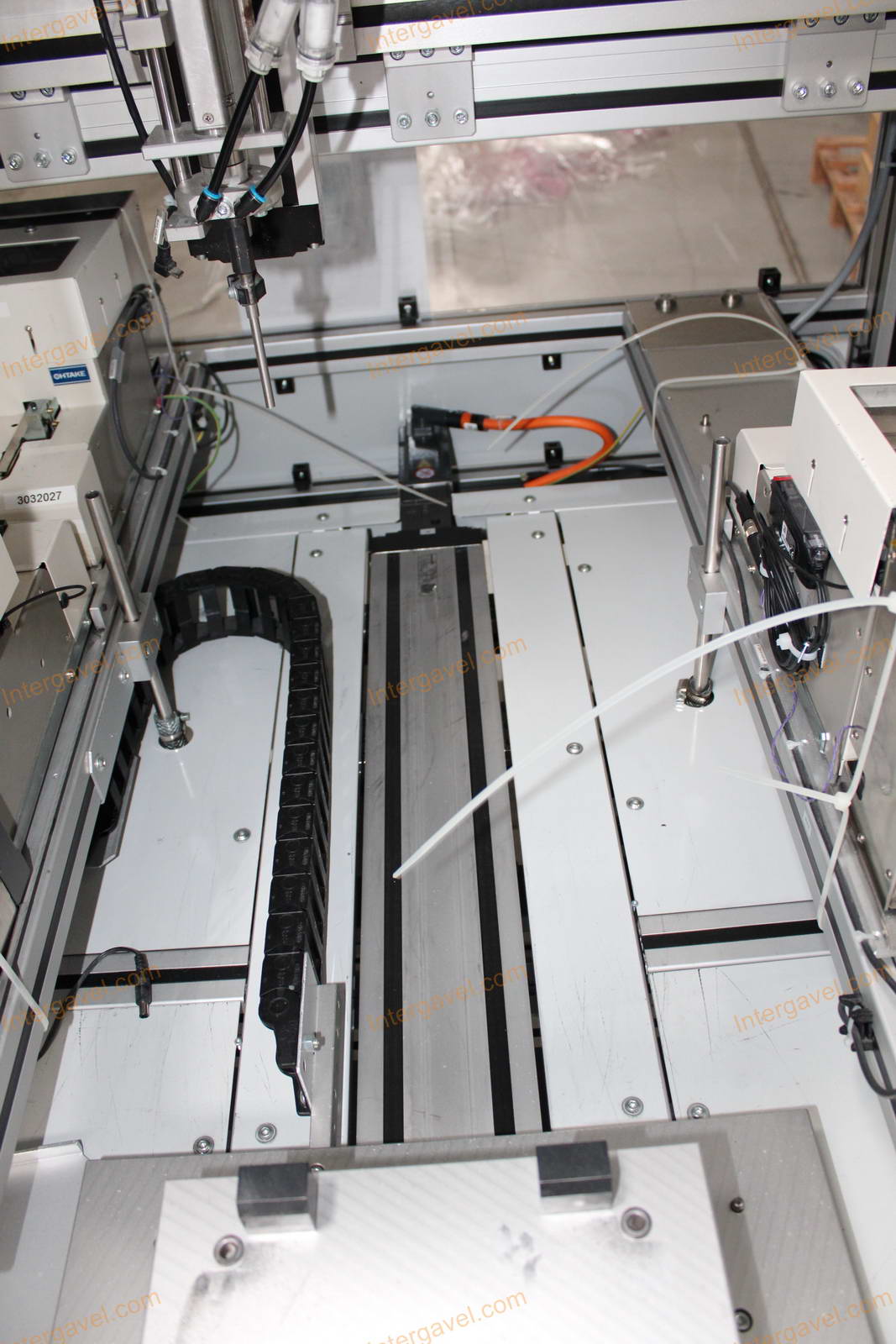 Bontott szerelő célgép 15