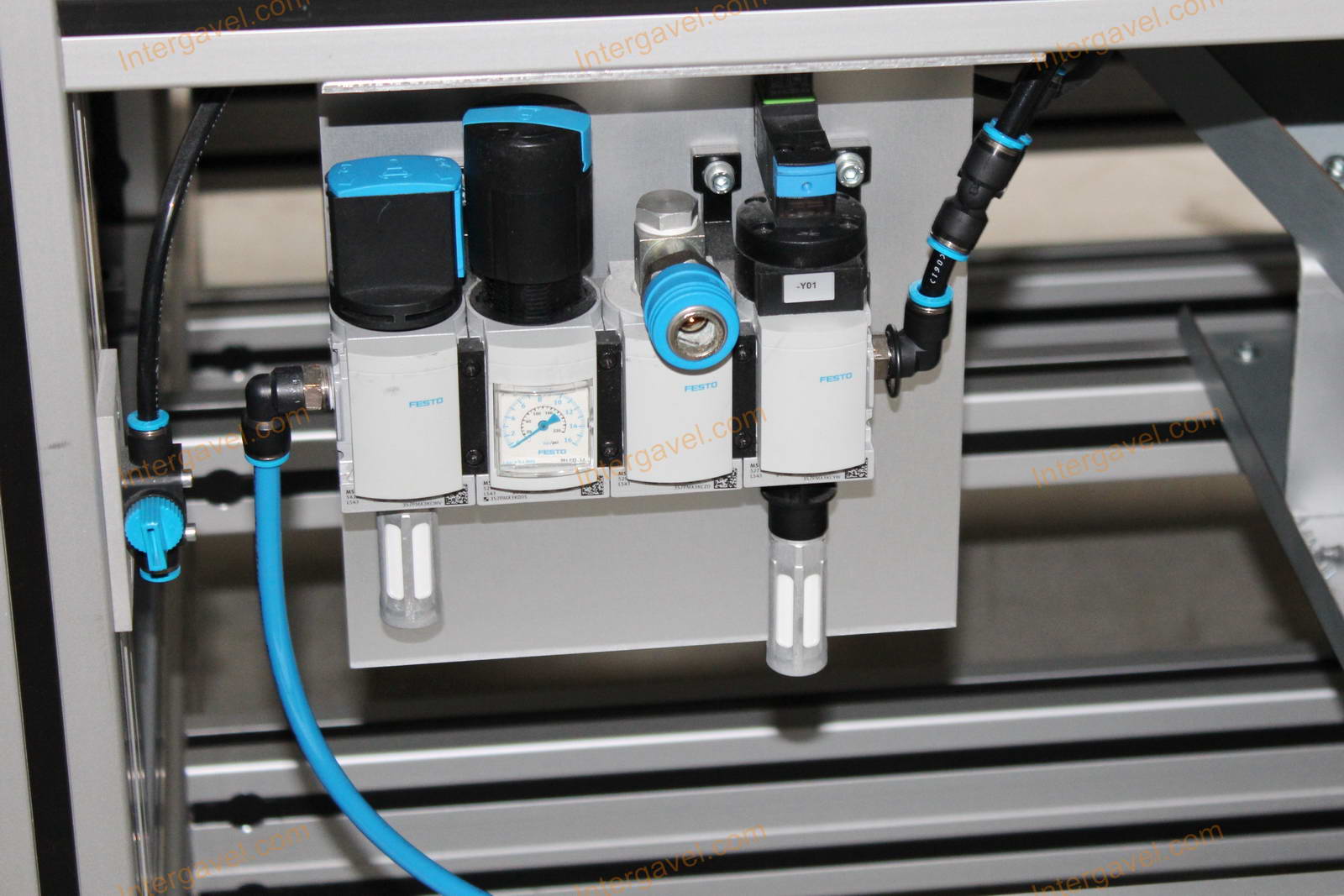 Bontott szerelő célgép 19