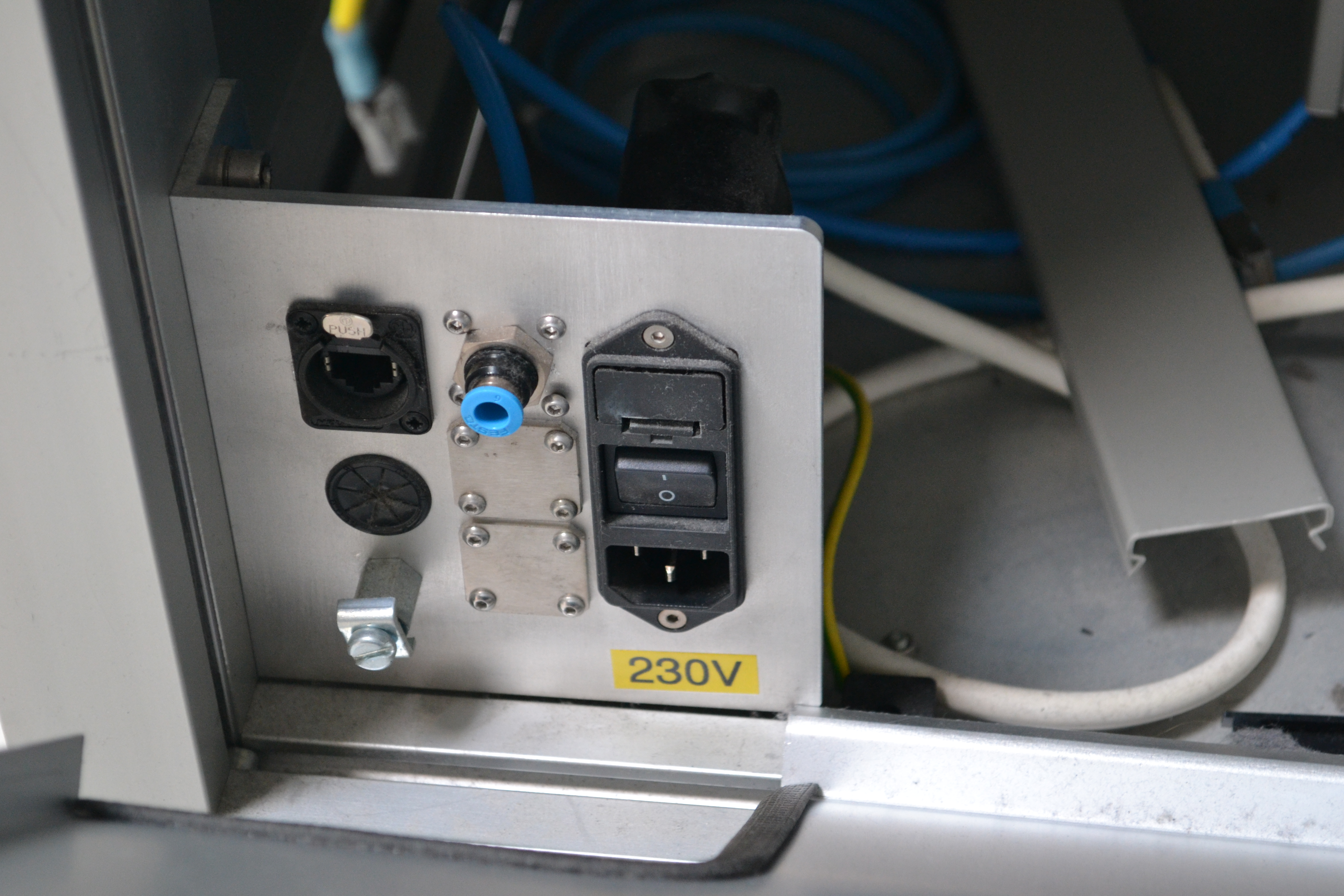 Bontott szerelő célgép 12