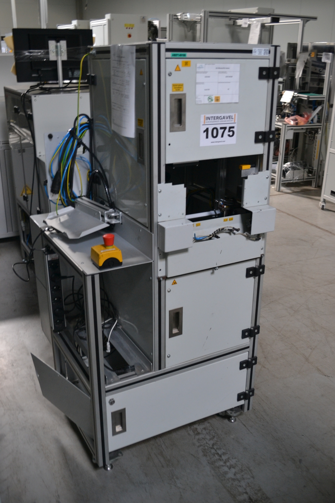 Bontott szerelő célgép 2