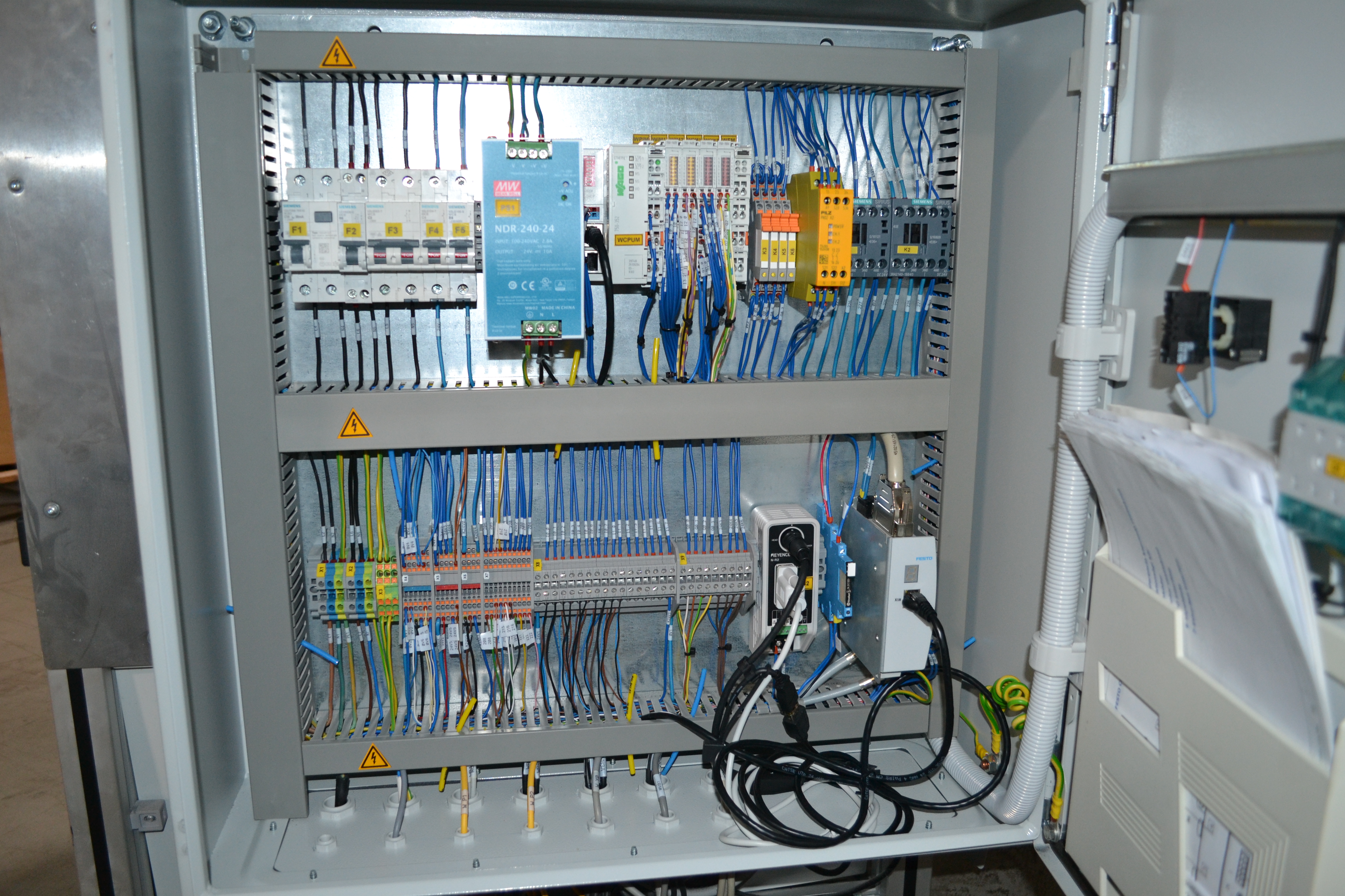 Bontott szerelő célgép 7