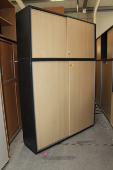Polcos szekrény (1600 mm széles)