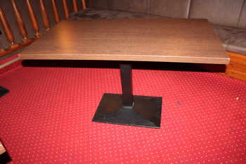 Asztal (barna-1300x700)
