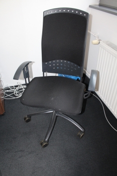Irodai szék (Sitag-fekete és szürke)