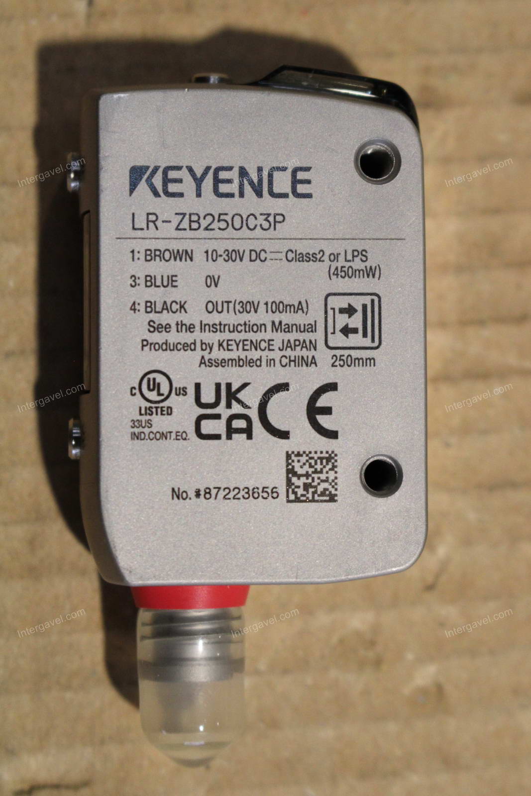 Lézeres szenzor - Keyence, LR-ZB250C3P