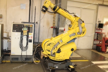 Hydraulic press, robot, resistance welding auction