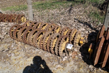 Dismantled crosskill roller gang