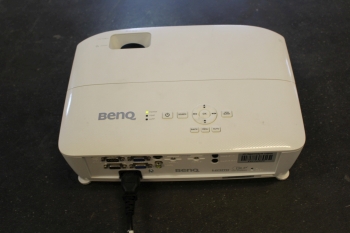 Benq mh535 projektor